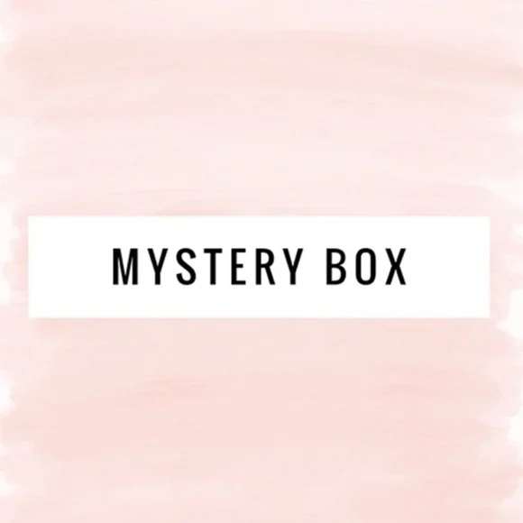- 1 $ 5lb MENS WEAR Mystery Box *NEW*